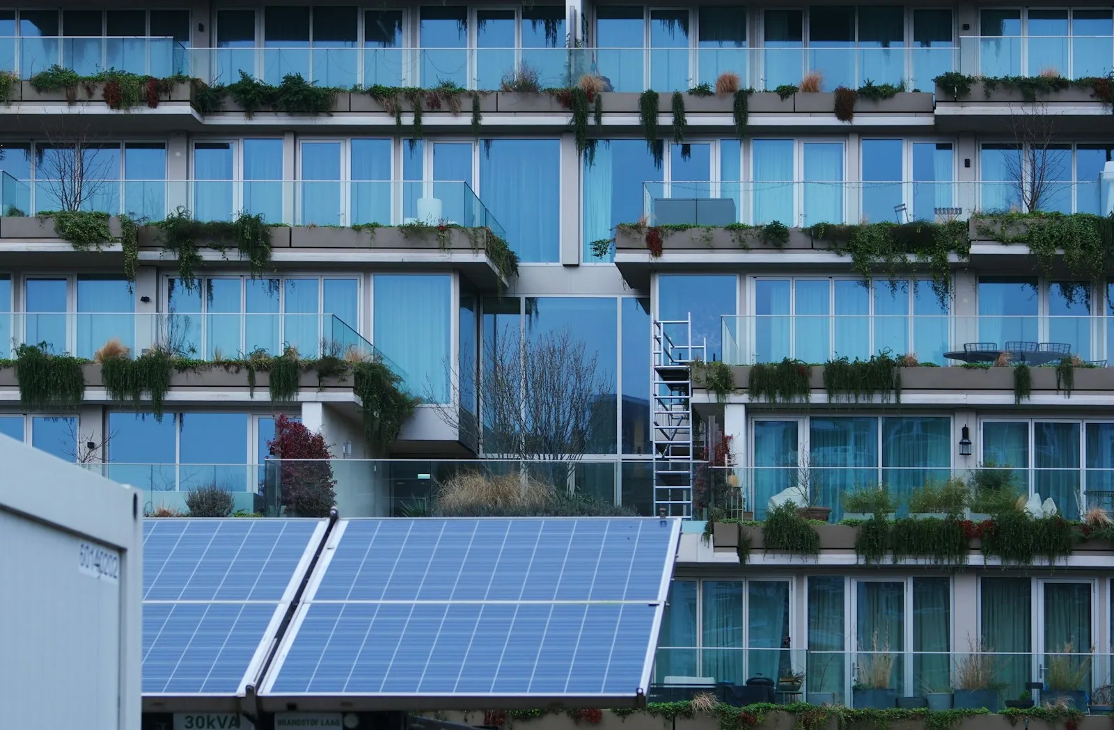 Laadpaal Thuis Zonnepanelen Rotterdam Subsidie 2026