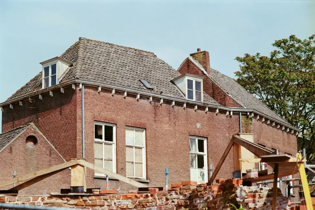 Spouwmuurisolatie Jaren 30 Woning Rotterdam: Kosten &
