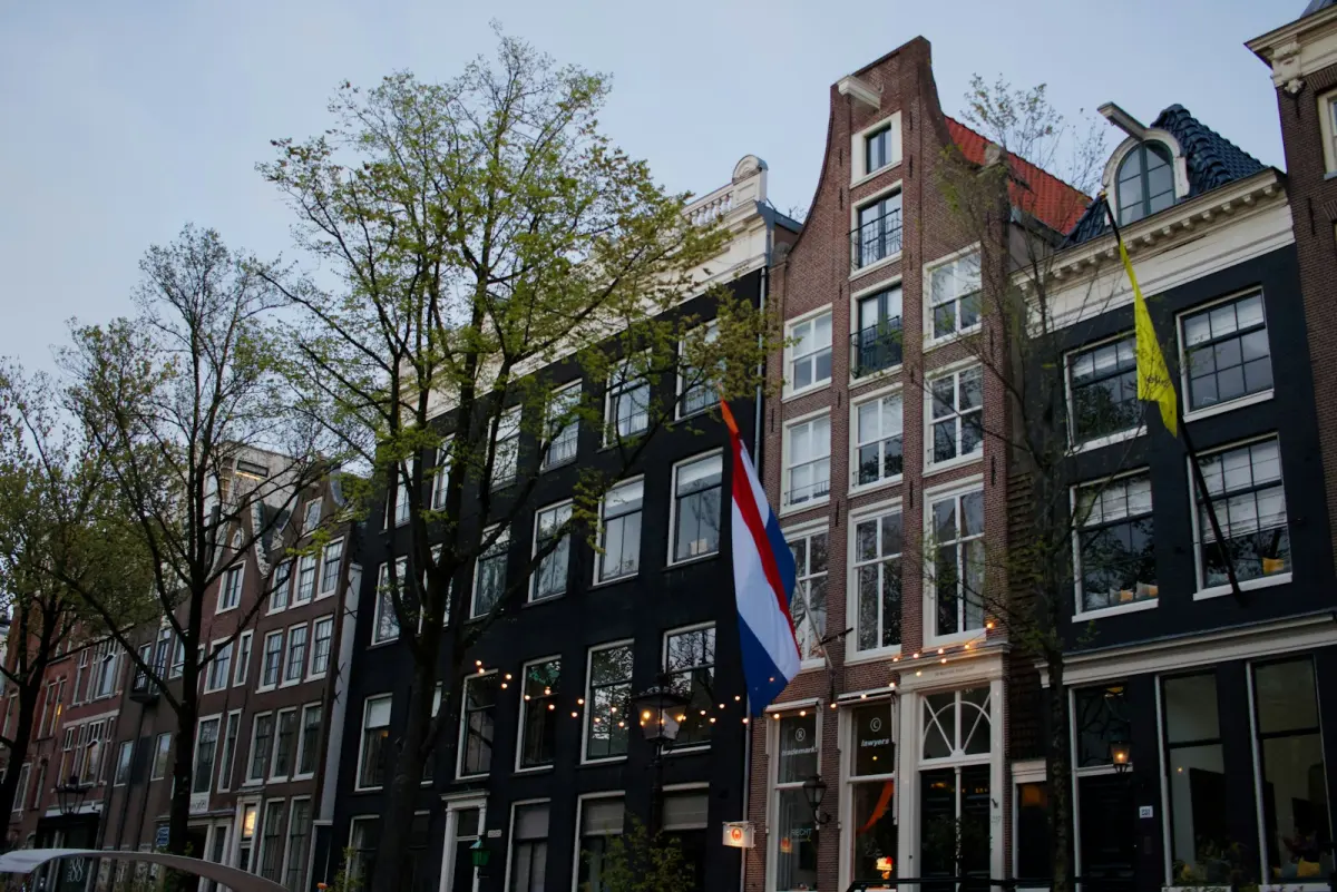 Warmtepomp Buitenunit: Geluid & Vergunning Rotterdam