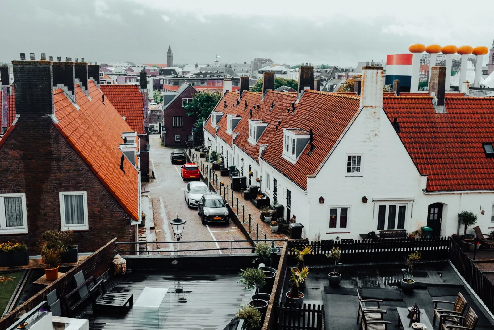 Zonnepanelen Oost West Dak Rotterdam: Opbrengst 2026