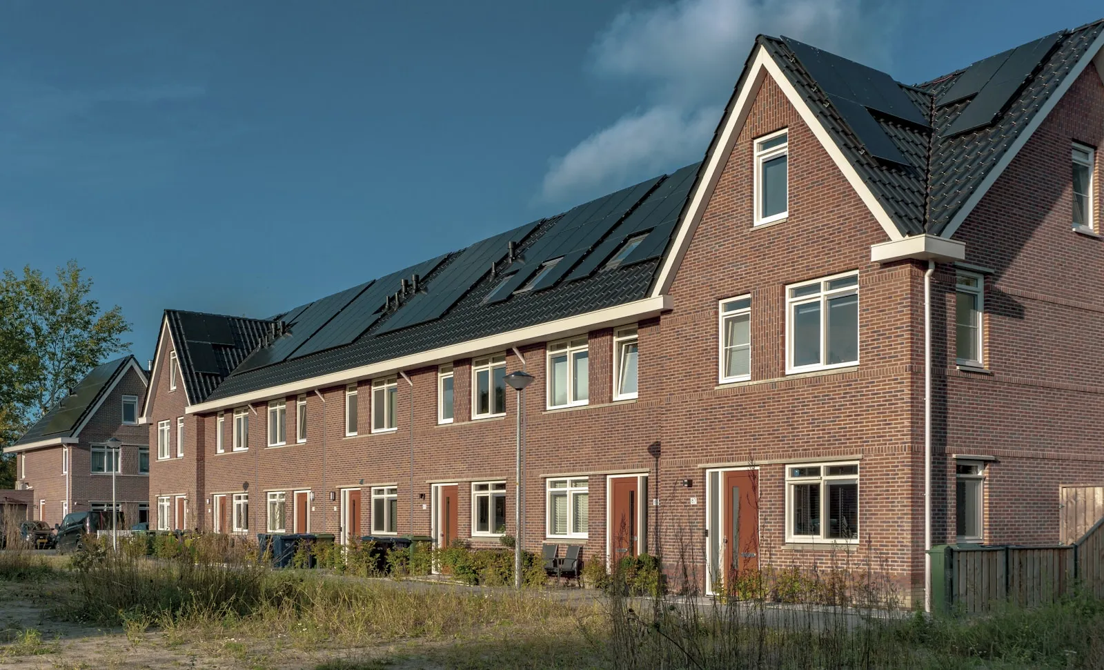 Zonnepanelen Reinigen Rotterdam: Kosten & Tips 2026